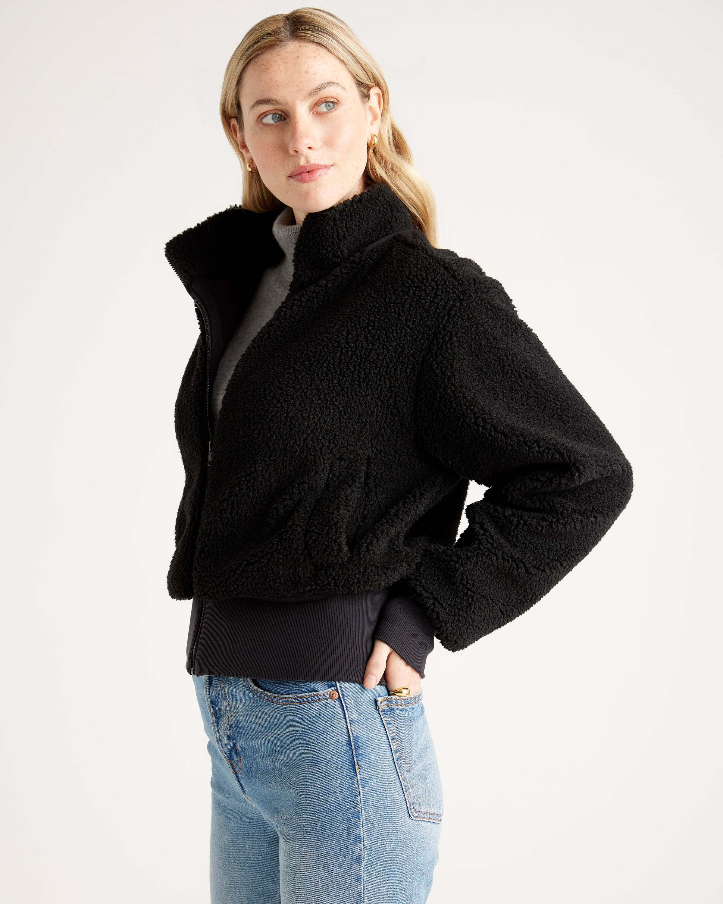 QUINCE WOMEN'S HOODED SHERPA JACKET