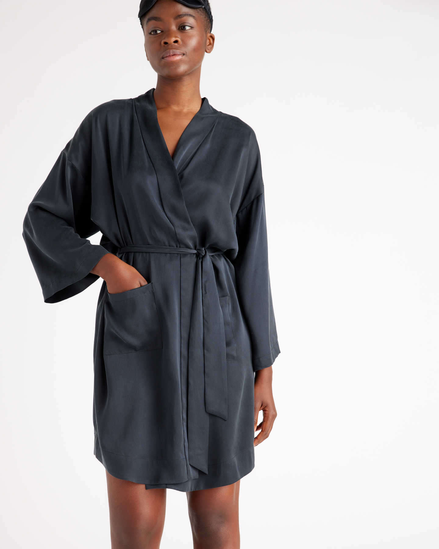 100% Washable Silk Robe - Black - 1 - Thumbnail