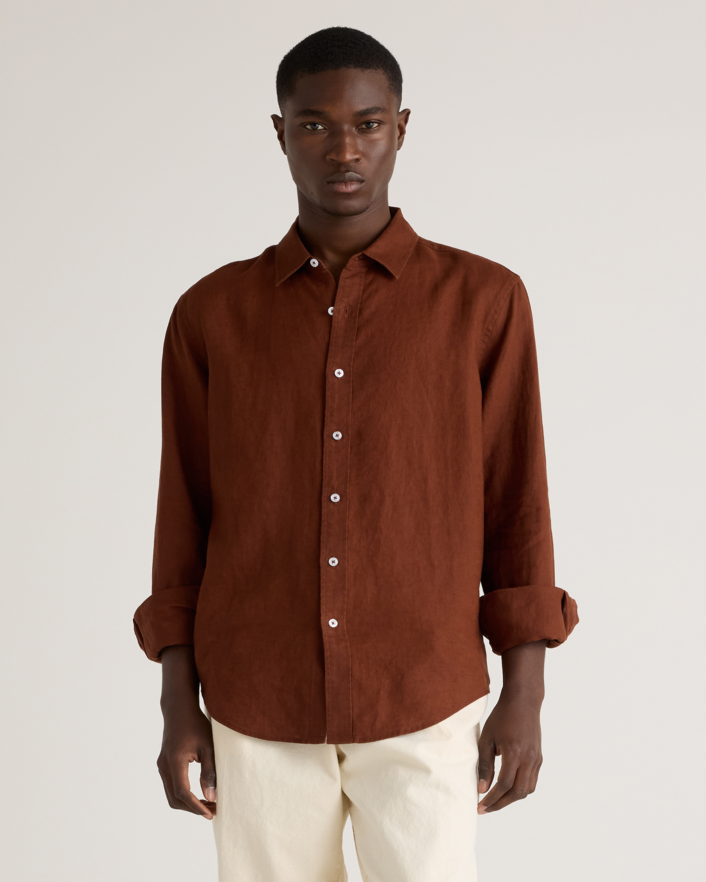 Shop Quince Men's 100% European Linen Long Sleeve Shirt In Chocolate