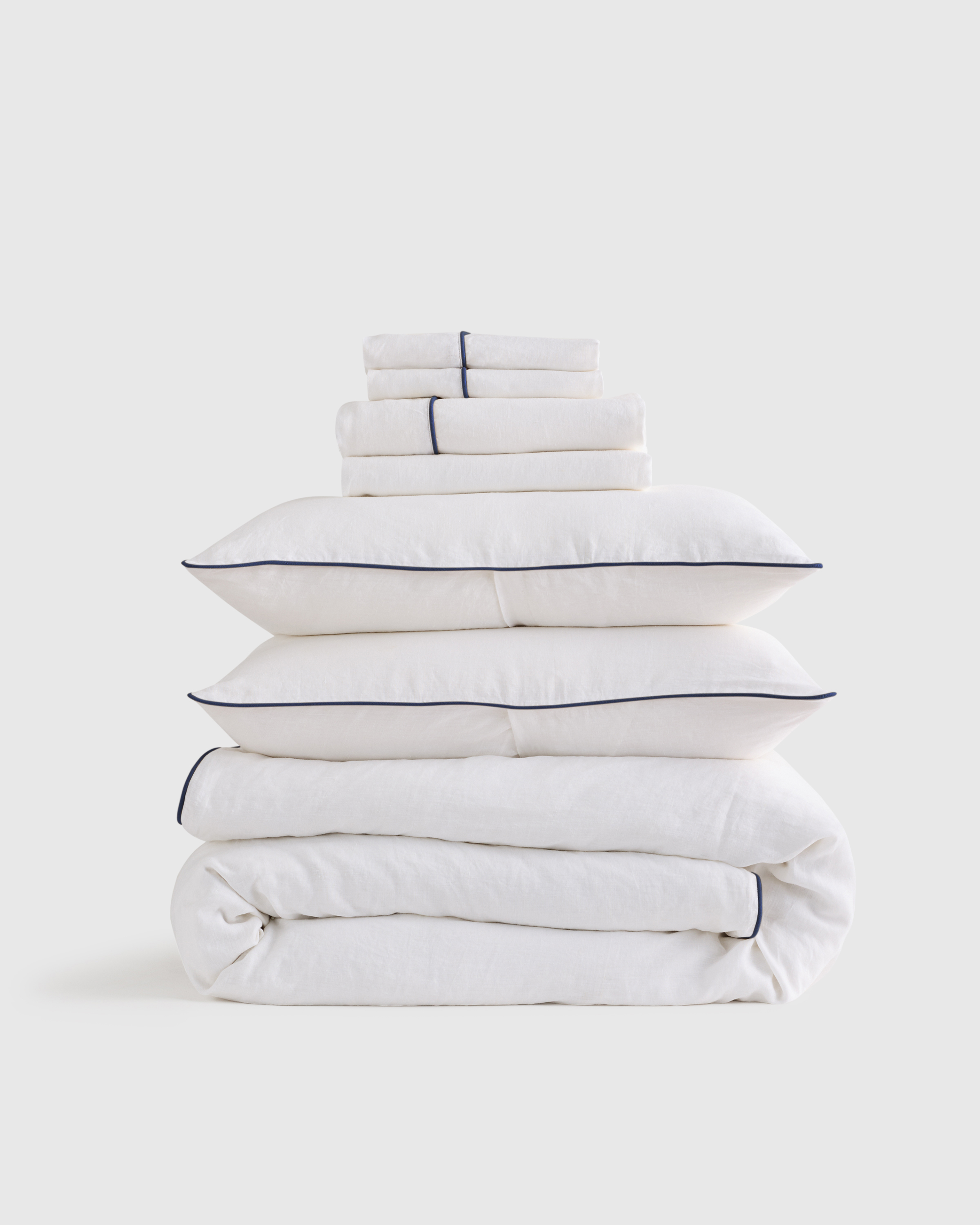 European Linen Piped Deluxe Bedding Bundle