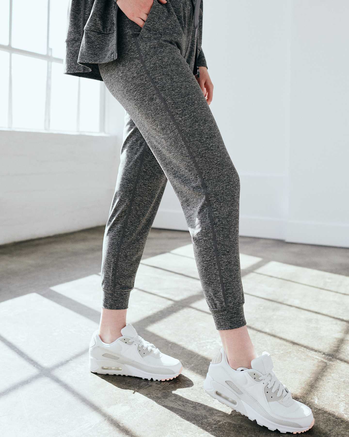 lola tech 2.0 performance jogger