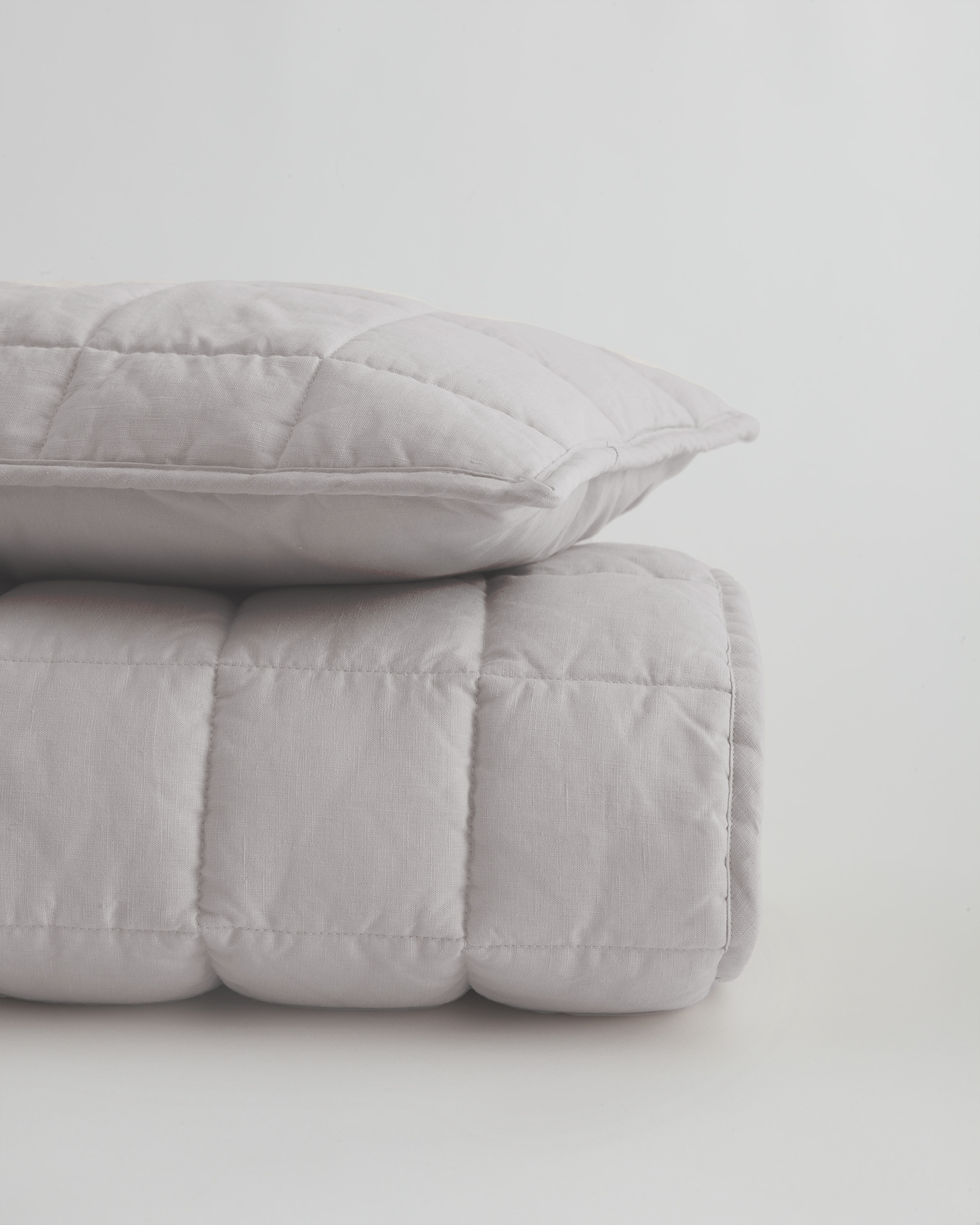European Linen Toddler Quilt & Sham Set - thumbnail 8