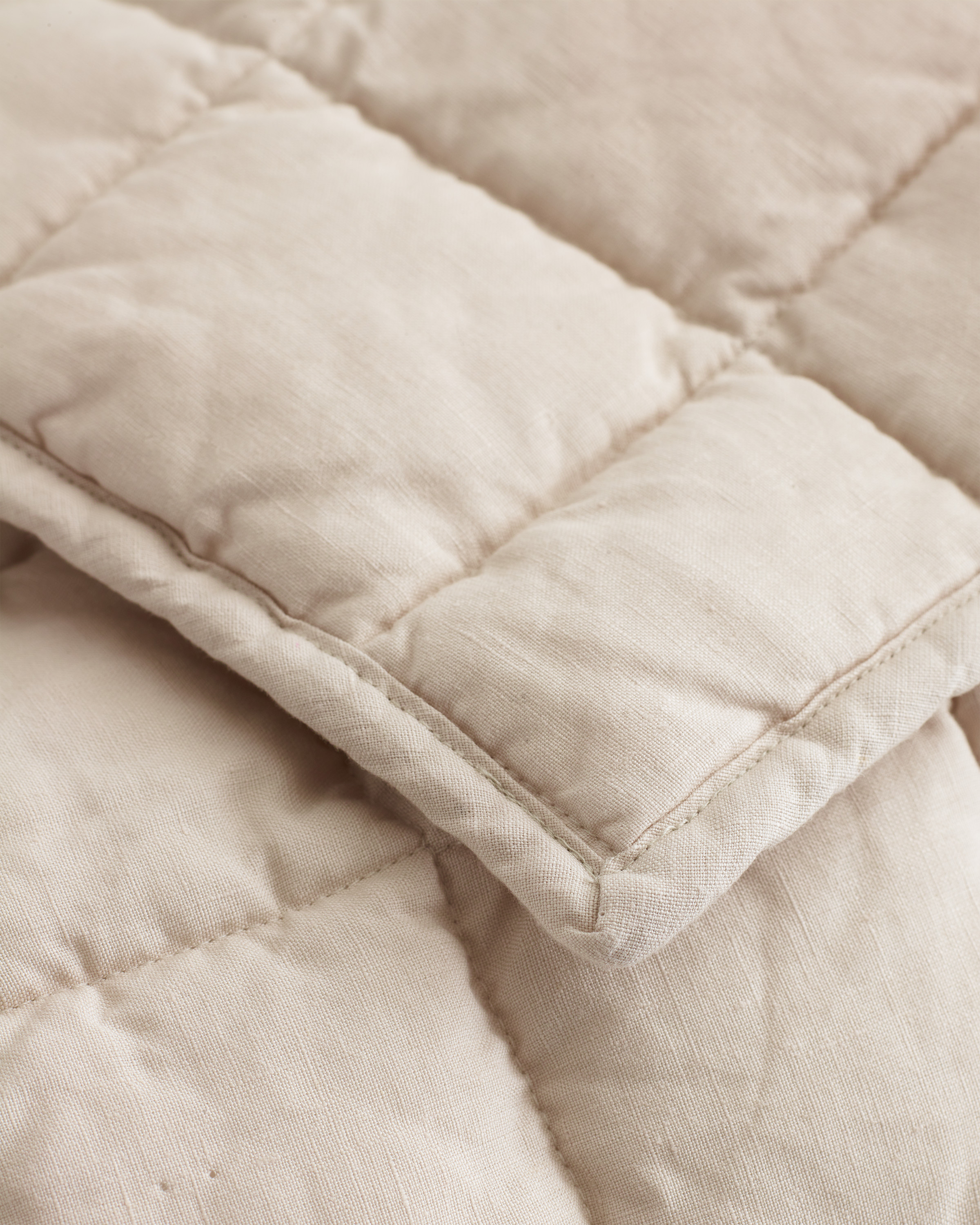 Linen Crib Quilt - thumbnail 4