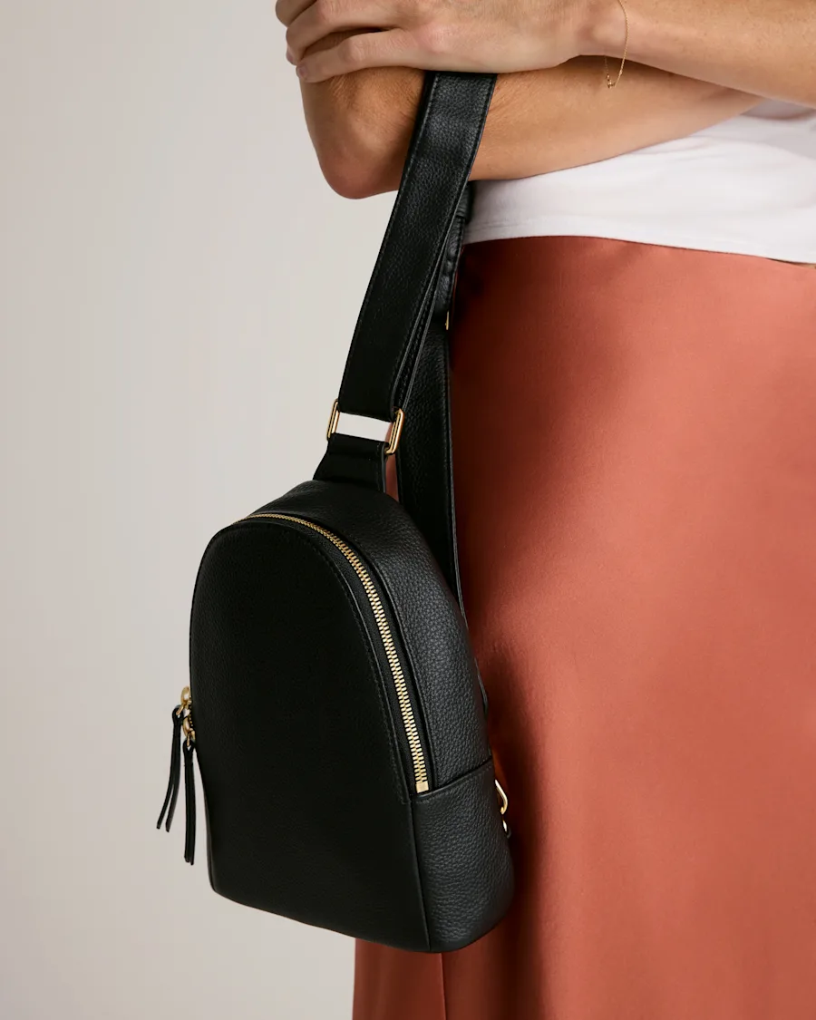 W-BAG-152-BLK 2347 EDITED