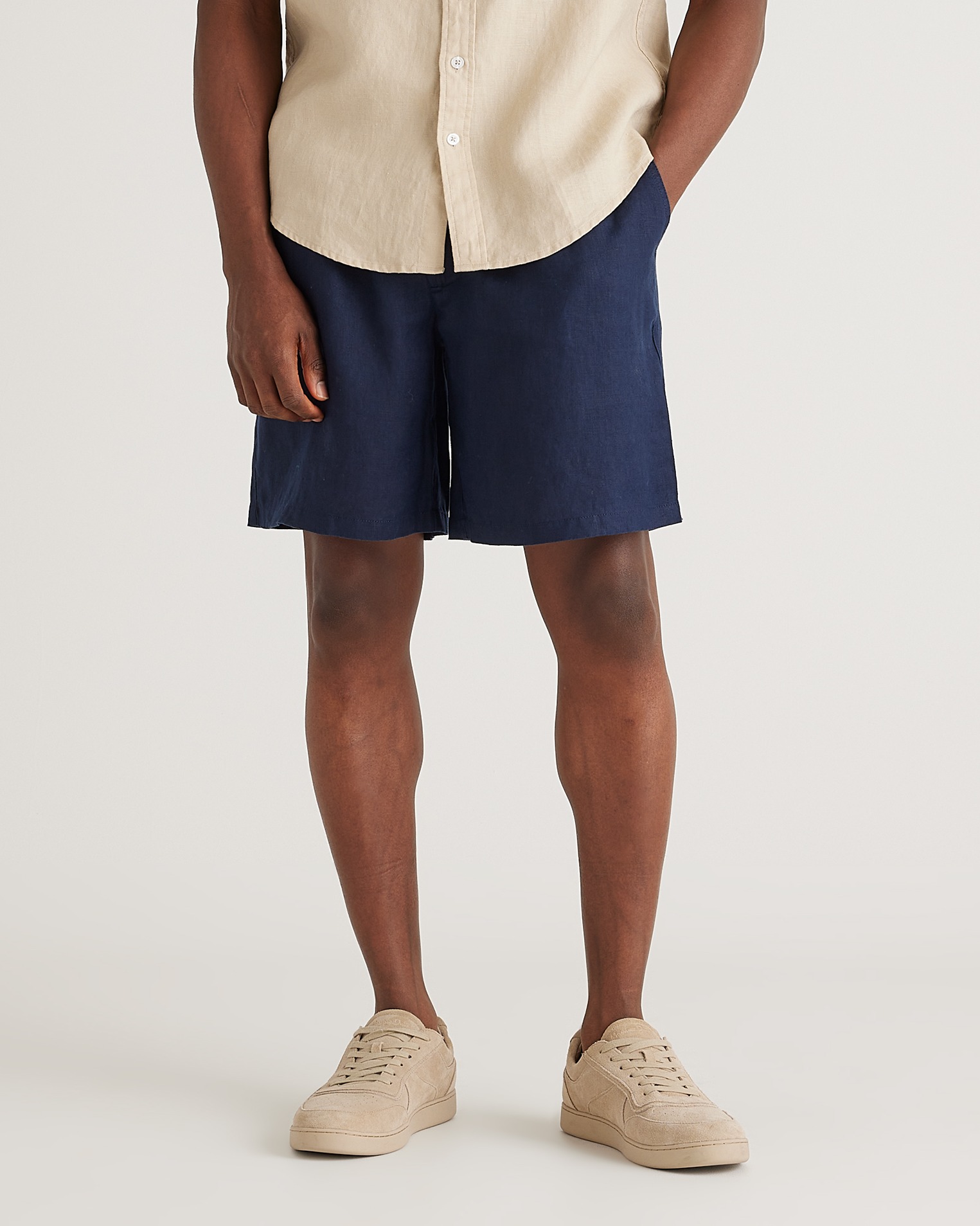 Shop Quince Men's 100% European Linen Shorts In Deep Navy