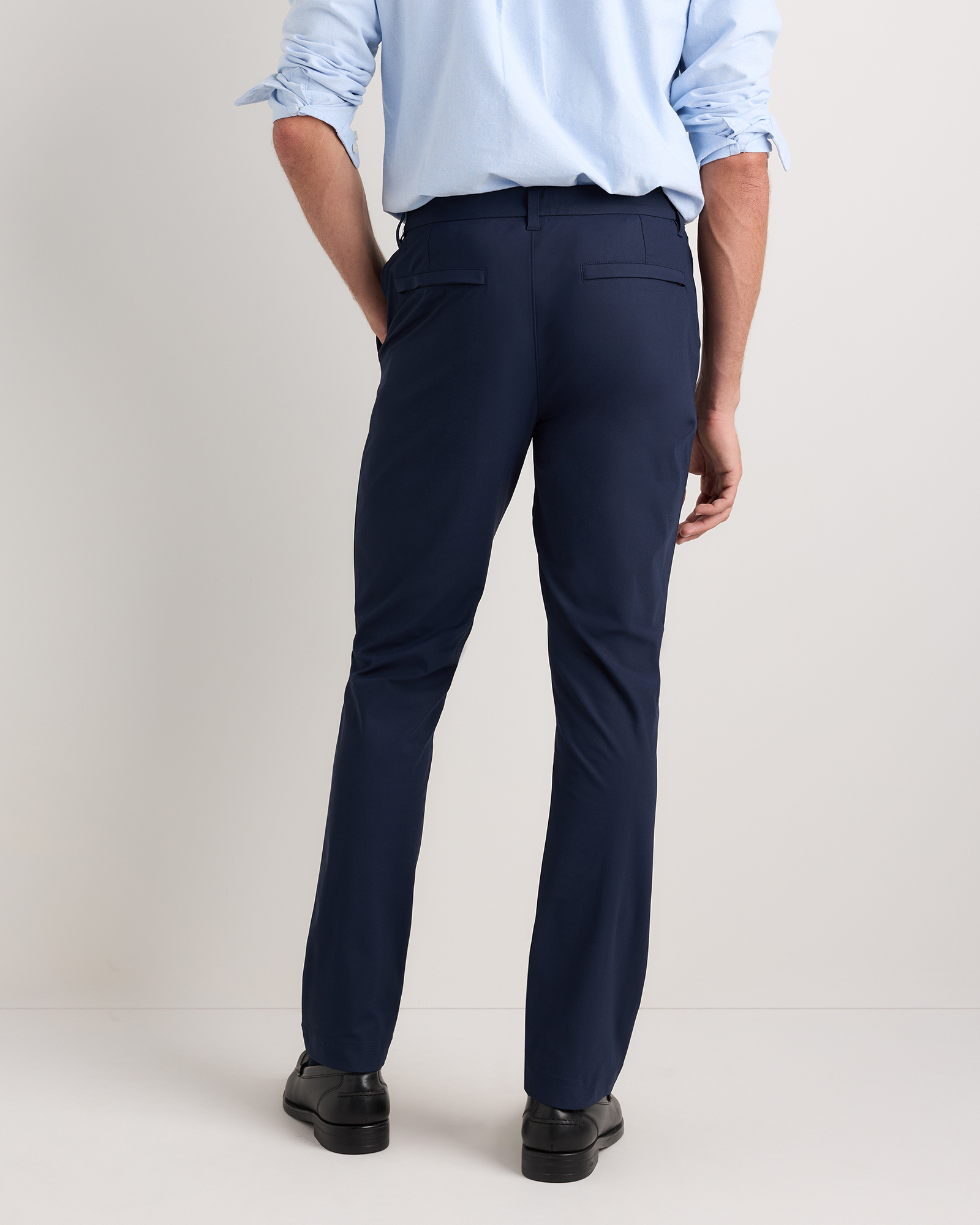 Mens Ultimate Commuter Pant - Slim Fit in Deep Navy