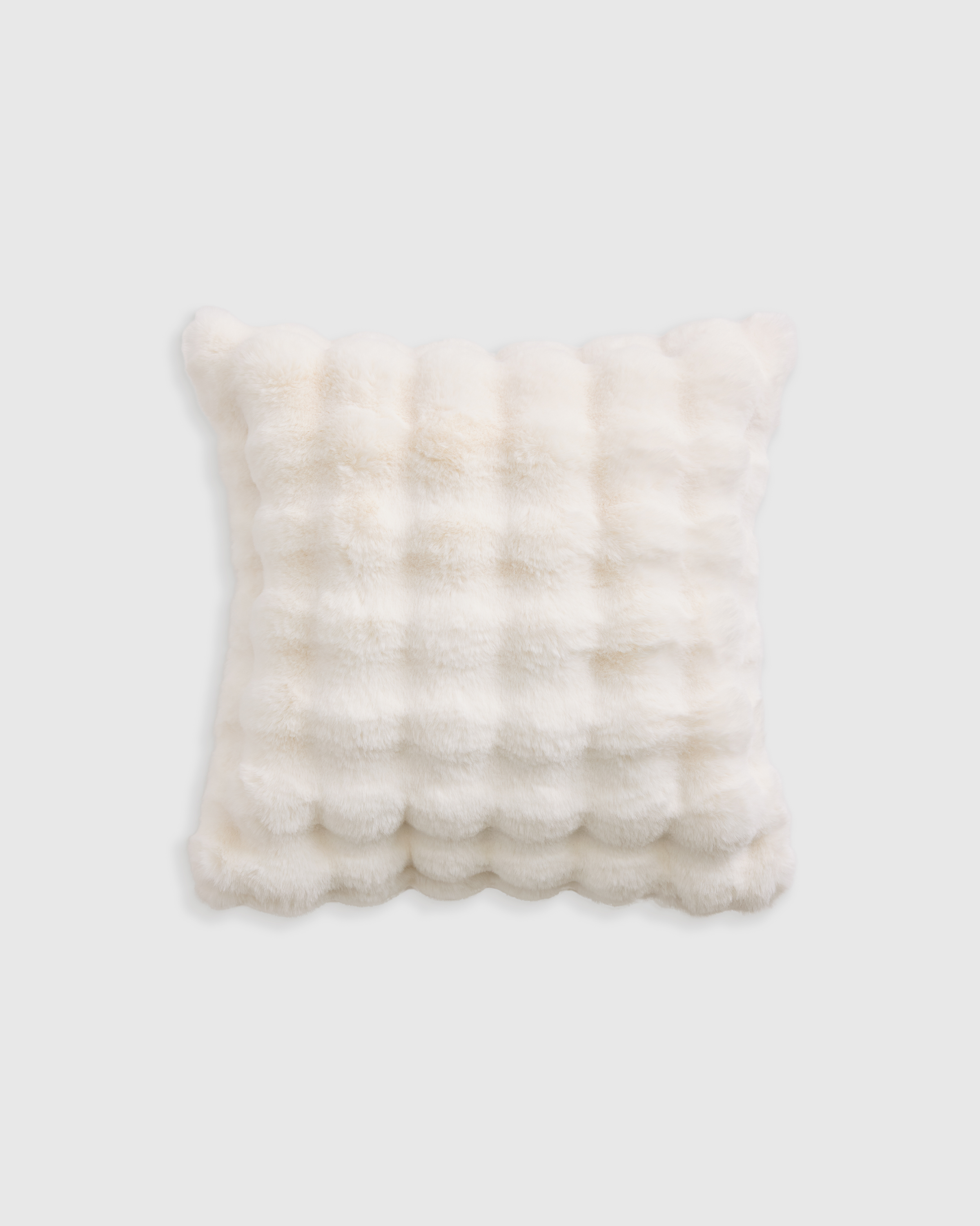 Ruched Faux Fur Pillow Cover - Snow