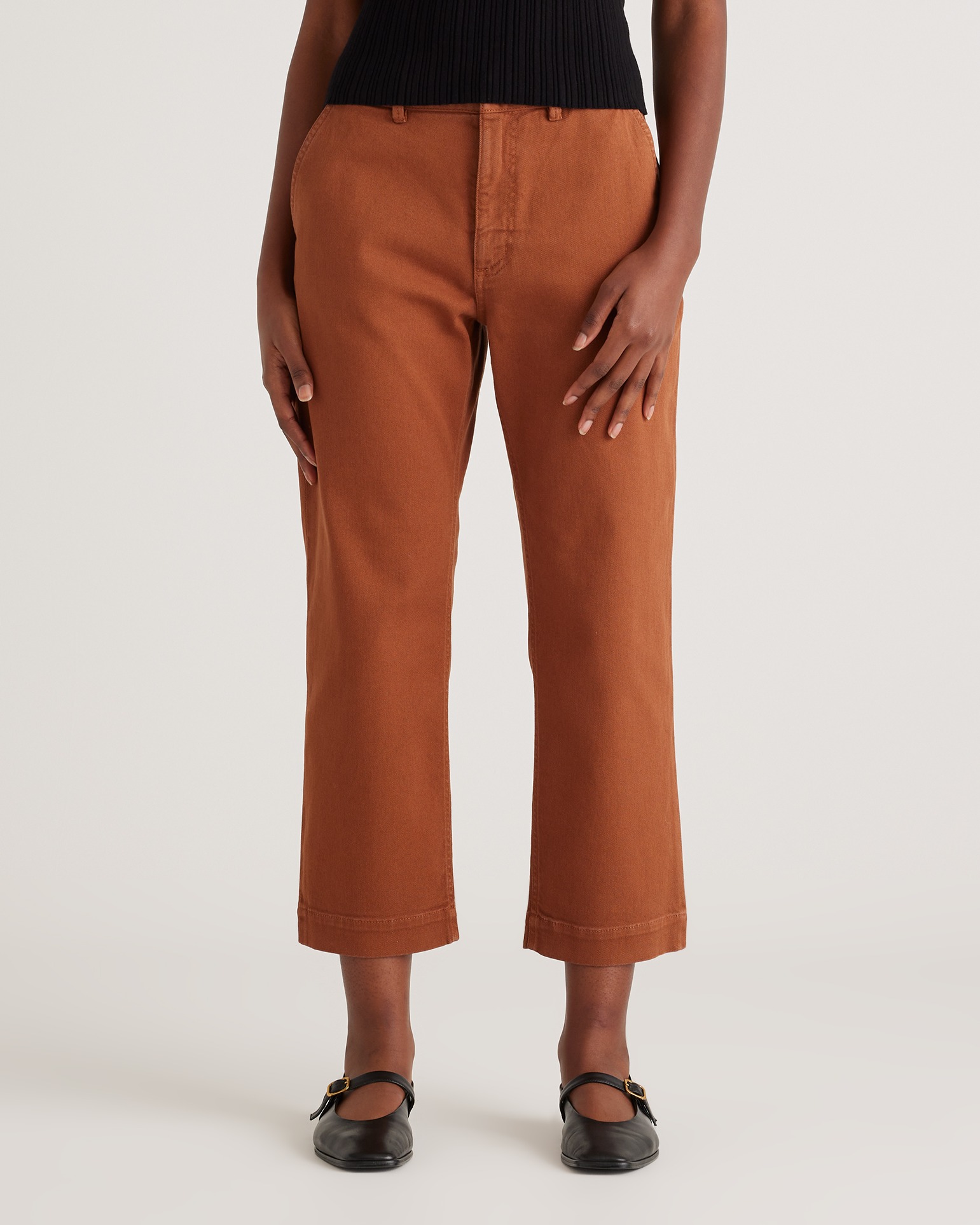 Shop Quince Women's Organic Stretch Cotton Twill Straight Leg Cropped Pants In Rust