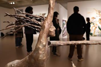 STU-eleverne bliver klogere på kunst og på sig selv, når de deltager i Kunstspor på Trapholt