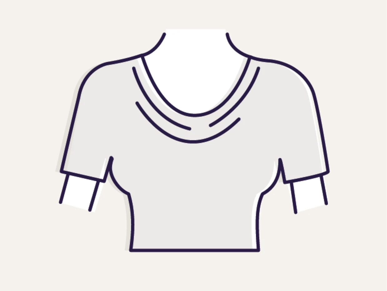 Symbole d'un haut à manches courtes pour femme avec une encolure en cascade sur fond beige.