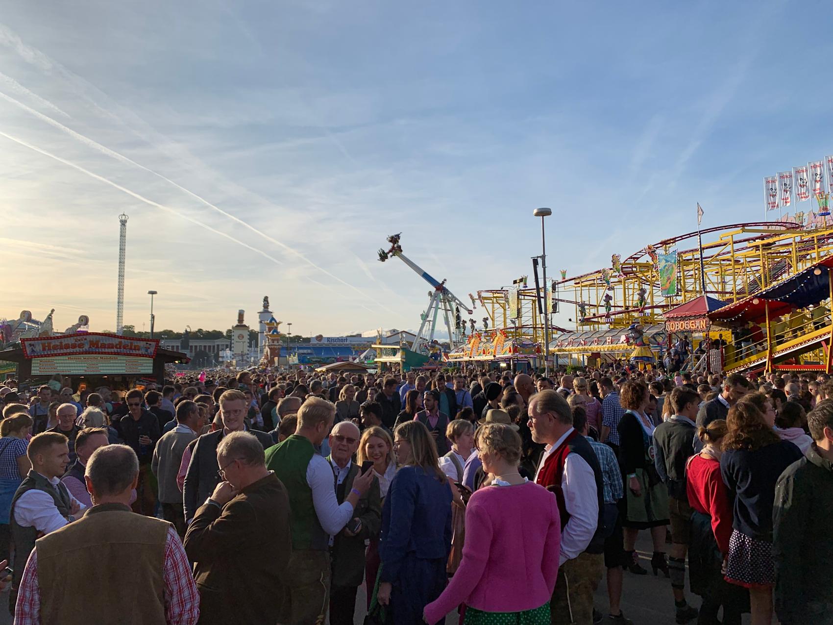 Menneskemylder på Oktoberfest i München -\nFoto: Privat