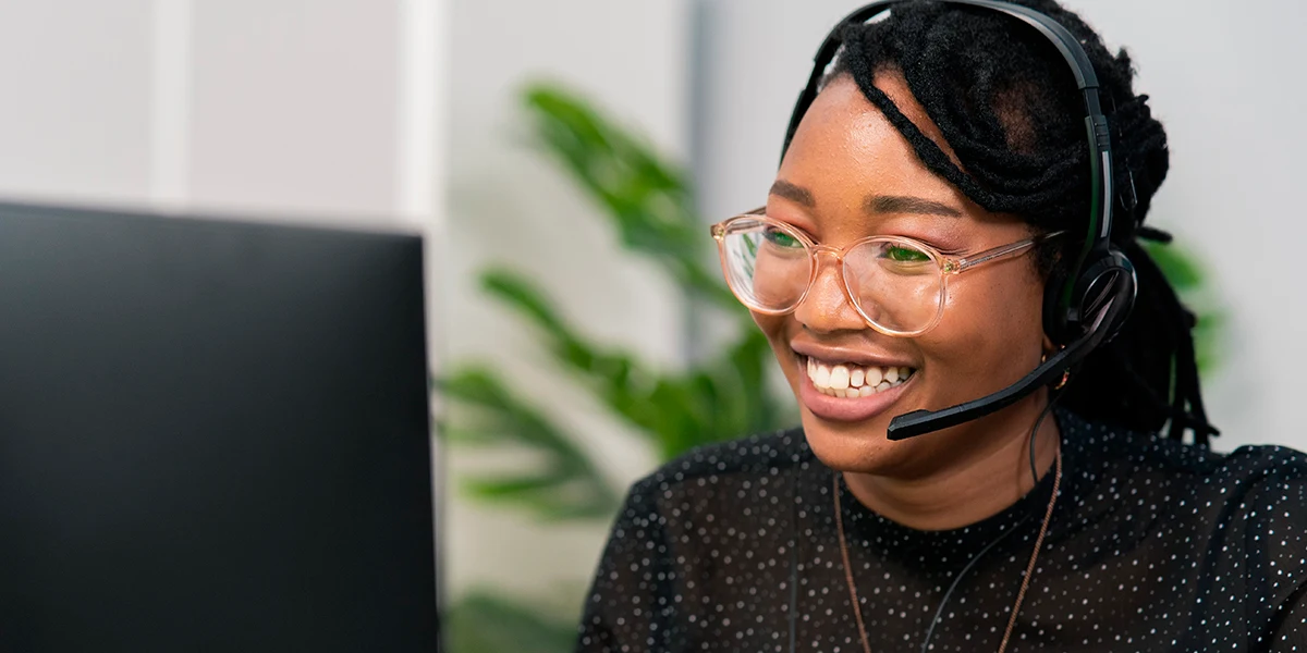 Stay ahead of the competition with good customer service skills. Transform one-time shoppers into loyal customers with our 10 invaluable tips.  