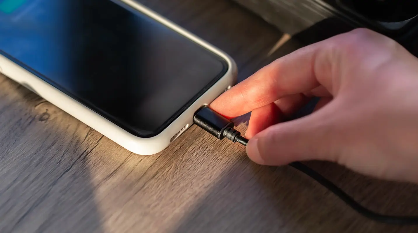 CZ- Nabíjecí stanice jako nástroj kyberútoku. Znáte hrozbu jménem ChoiceJacking Image