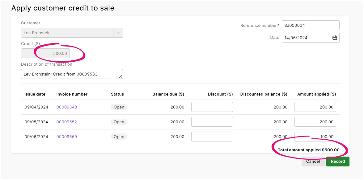 Customer credit applied to multiple invoices
