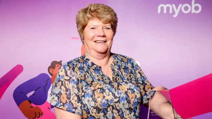 kerry-underwood-myob-signage