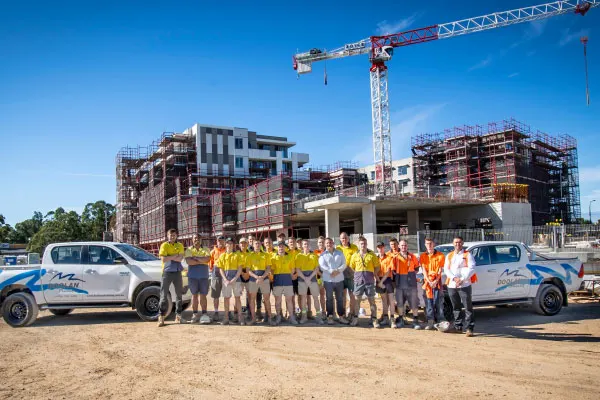 doolan-plumbing-team-at-construction-site