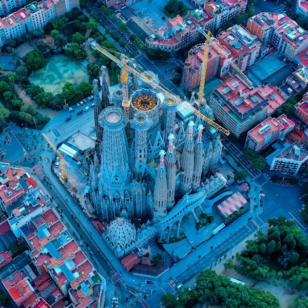 A Sagrada Família de Gaudí Finalmente será Concluída em 2026?