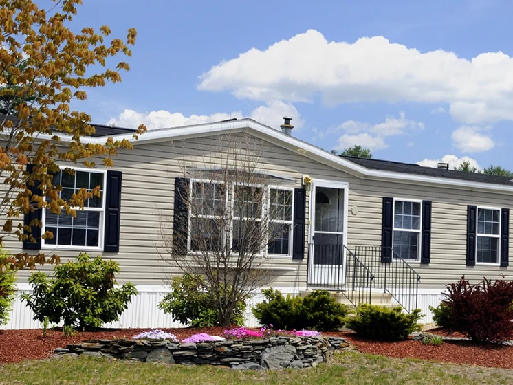 Image of a mobile home exterior
