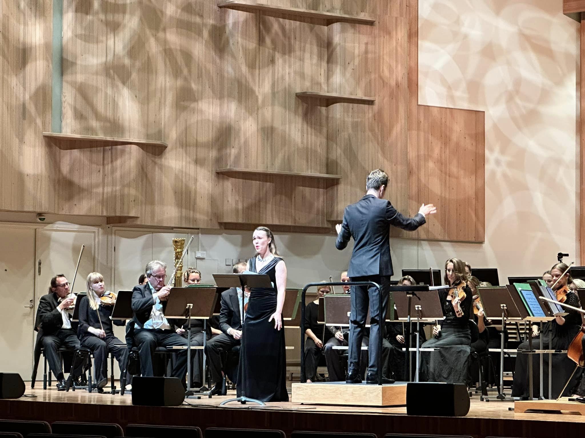 World Premiere: Oulu Sinfonia, Emma Mustaniemi (soprano), Adomas Morkūnas (conductor)