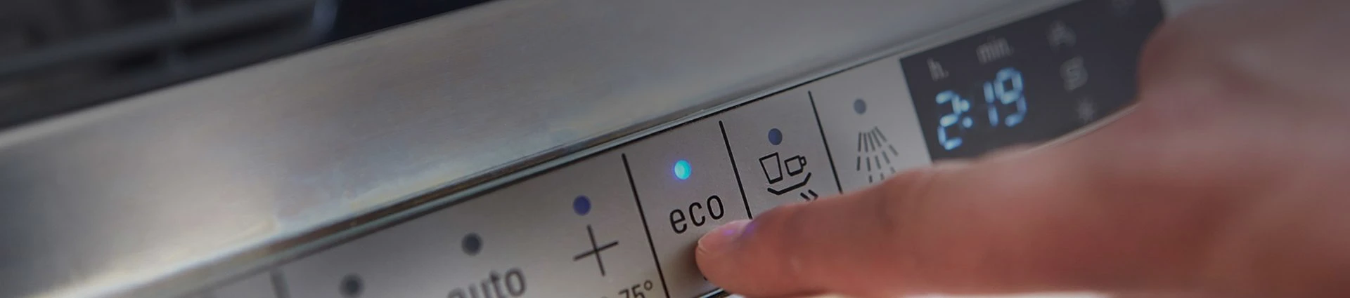 Ecofriendly quick wash setting on dishwasher