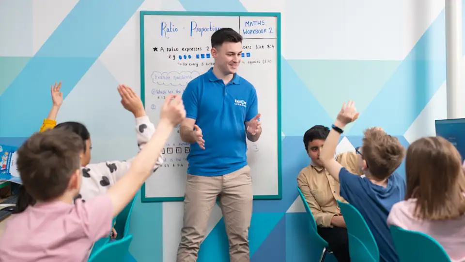 The benefits of becoming a tutor | Explore Learning