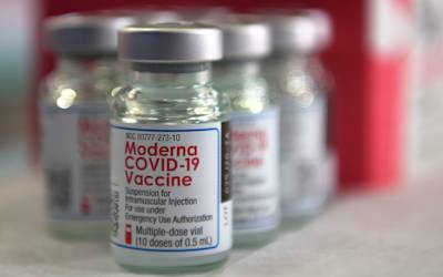 Moderna COVID-19 vaccine