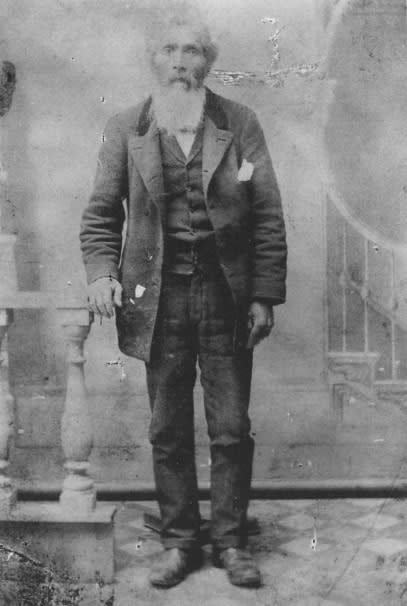 Portrait of William Naukana, one of the first Native Hawaiians to establish new
settlements on Salt Spring Island in the 1800s. c. 1870s. Image courtesy Rosemary Tahouney Unger.