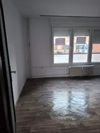 Ofrohet banesë me qira tek Santea, afër Sach Pizza. - Thumbnail 2