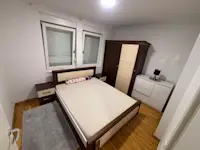 Banesë me QIRA – 1+1 | Tophane, Prishtinë - Thumbnail 3