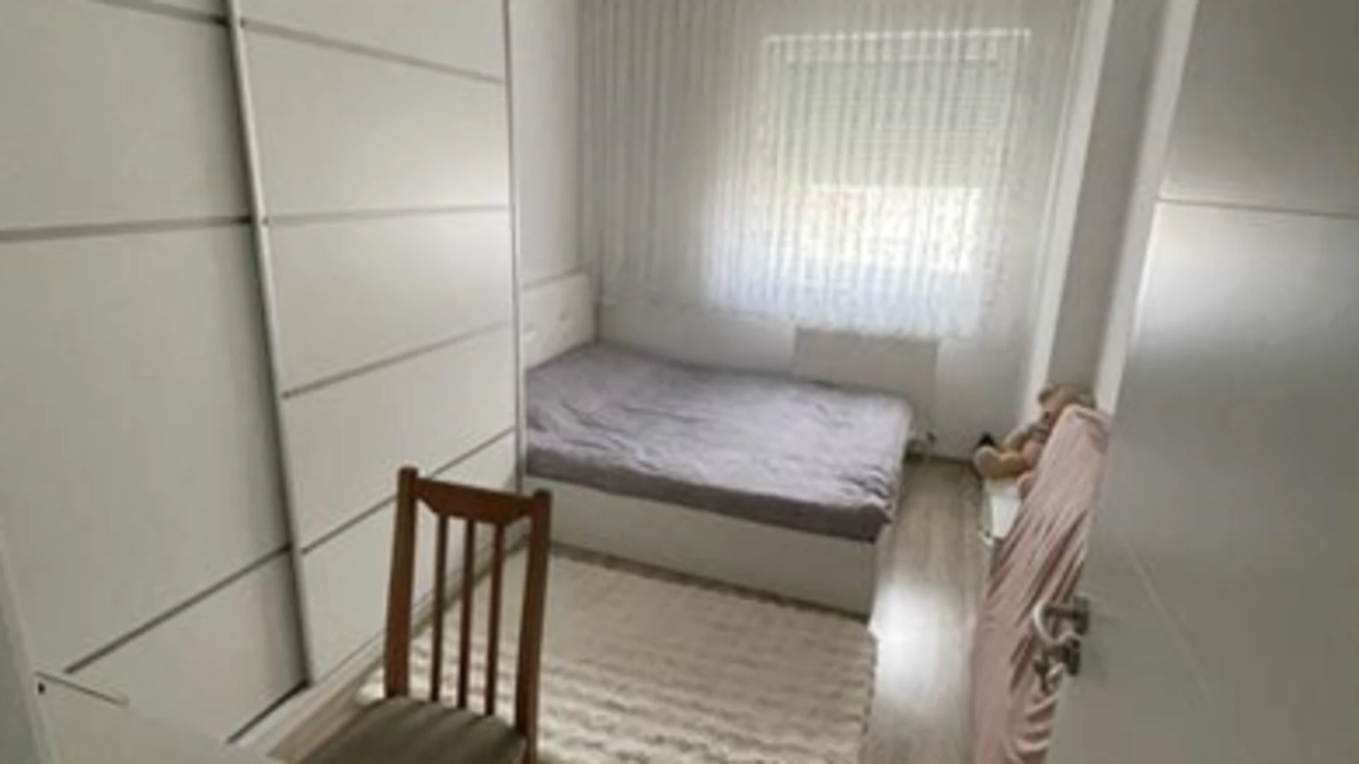 Banesë në SHITJE – 74 m² | Fushë Kosovë, Kati i 5-të - Image 1