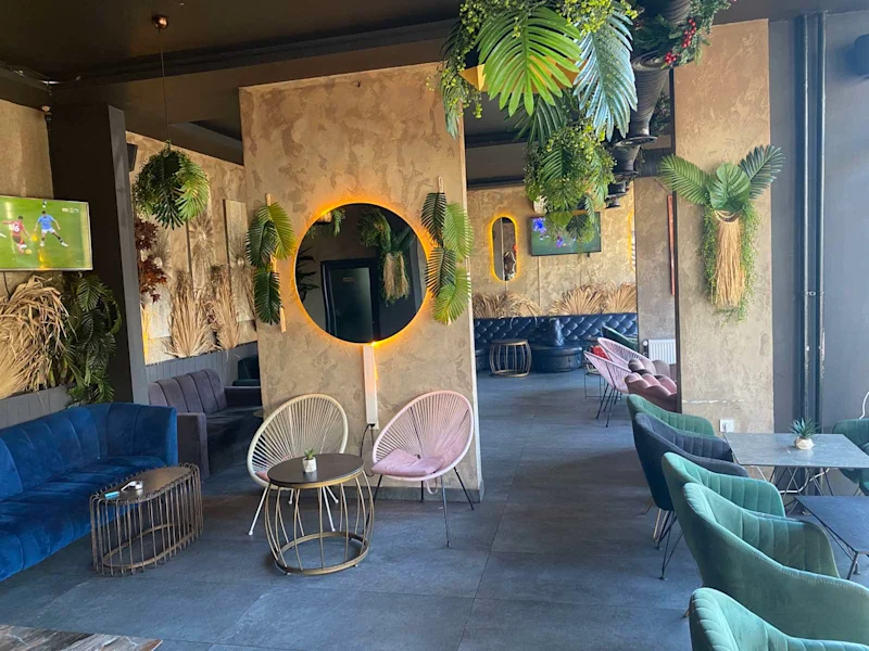 Commercial space for sale in the Dardania neighborhood, on Xhemajl Mustafa Street. - Image 6