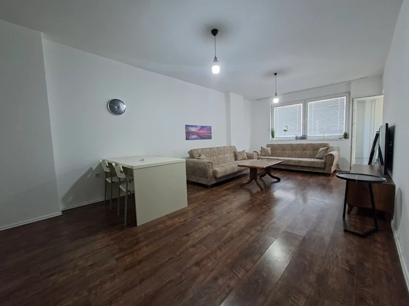 Banesë në SHITJE – 64 m² | Fushë Kosovë - Image 1