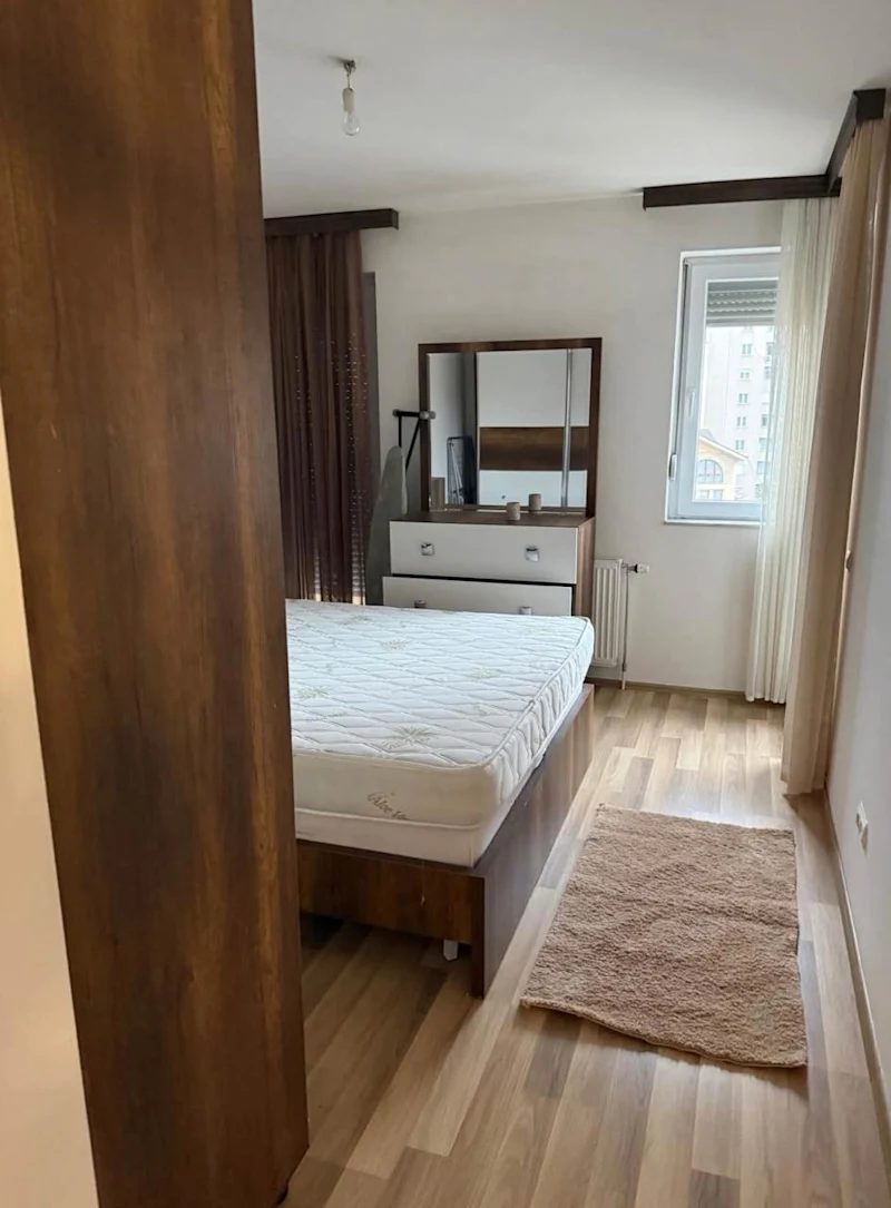 One-Bedroom Apartment 70m² for Rent in Tophane. - Image 4