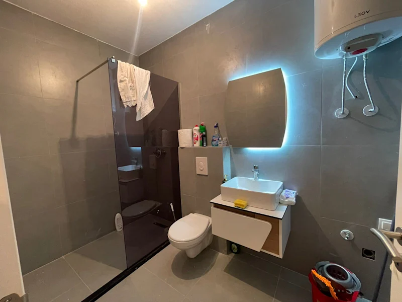 Ofrohet me Qira ose në Shitje – Banesë në Vushtrri, 88 m², Kati i 8-të. - Image 3