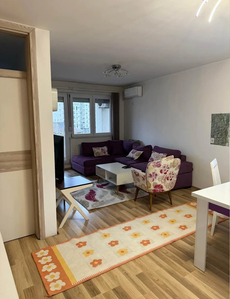 One-Bedroom Apartment 60m² for Rent in Tophane. - Image 1