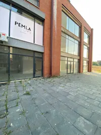 Lokal Afarist me Qira – 830 m² | Kompleksi Blerti 2, Kalabri, Prishtinë - Thumbnail 3