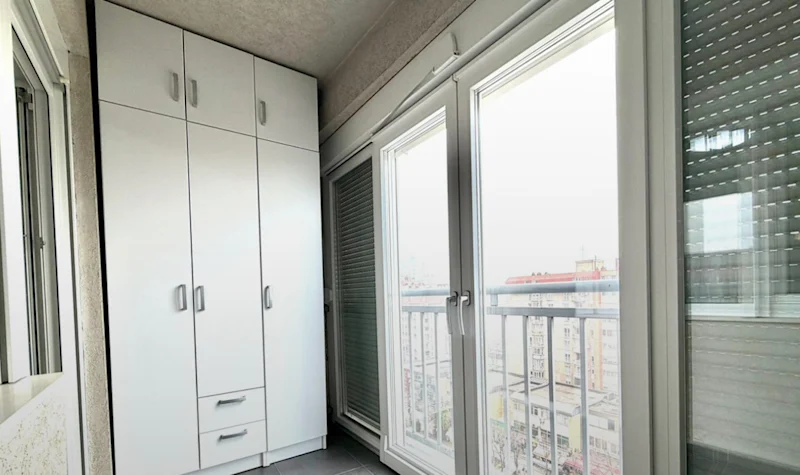 Apartment for rent in Lakrishte, located in the ProCredit Bank building. - Image 5