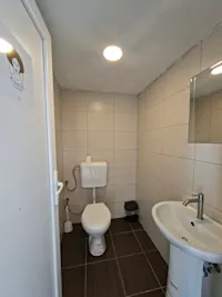Lokal me QIRA – 130 m² | Arbëri - Thumbnail 4