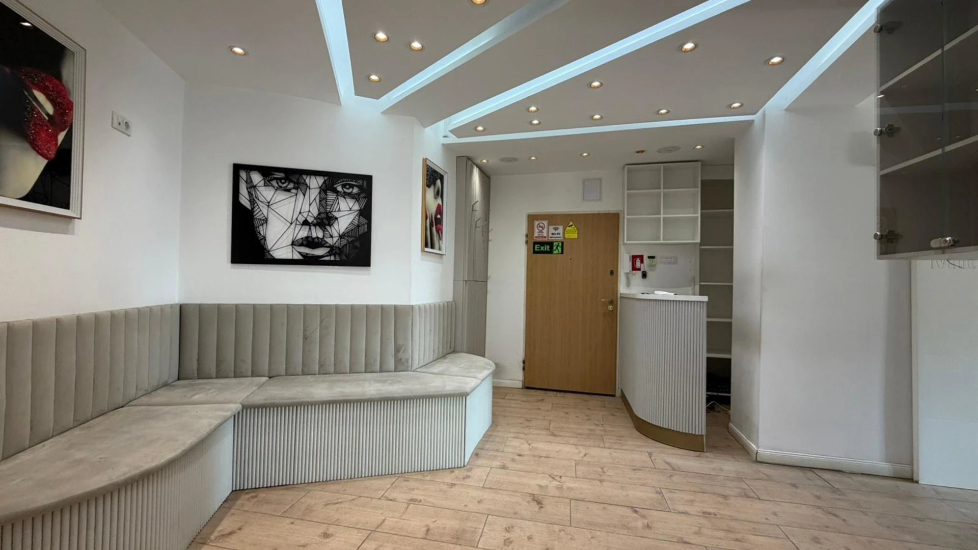 Office FOR RENT – 100 m² | Ulpiana, Prishtina - Image 1