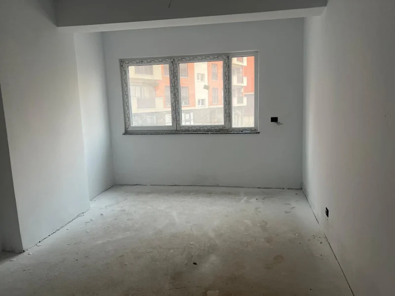 For sale: Apartment with a total area of 175 m², located on Muharrem Fejza Street. - Image 3