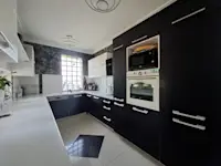 House FOR SALE – 5.25 Ares of Land | Dubai House Area, Prishtina - Thumbnail 13
