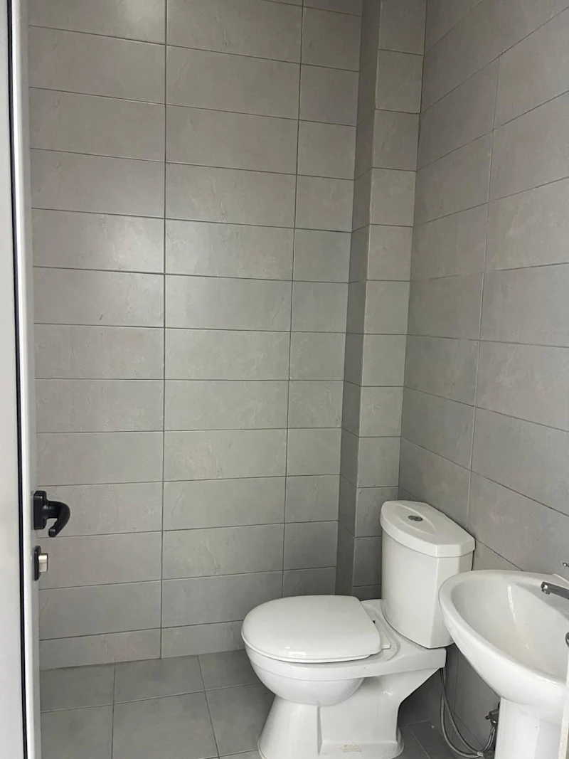 Commercial space for rent in Arbëria, with a total area of 146 m². - Image 6