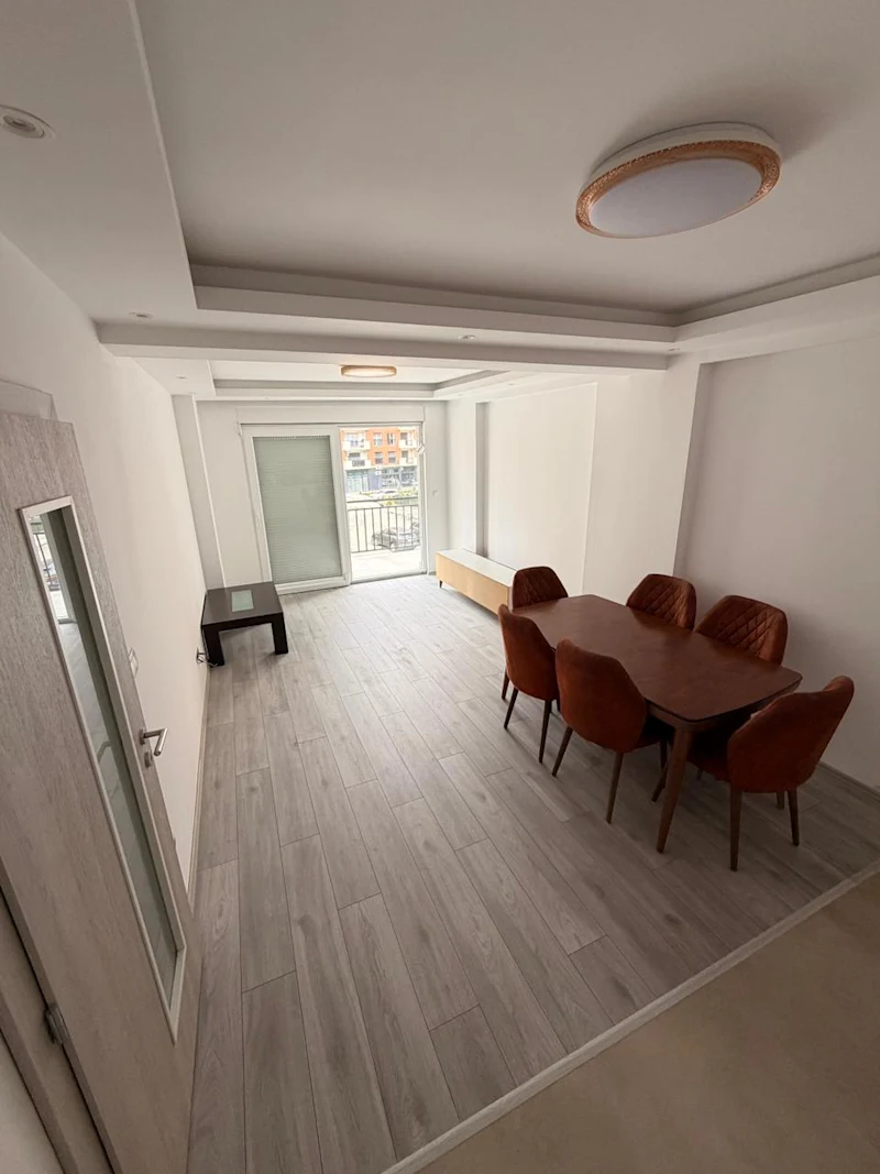 Banesë me QIRA - 81 m² | te Rruga B - Image 1