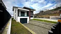 SHITET Shtëpi Moderne 332 m² | në Sofalia Hills  - Thumbnail 1