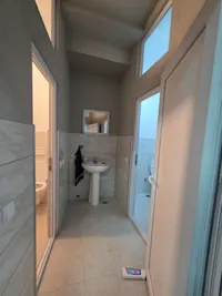COMMERCIAL SPACE FOR RENT – 252 m² - Thumbnail 5