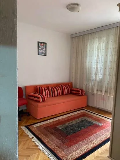 Banesë e Mobiluar me QIRA ( 65 m²) - në Ulpianë  - Image 6