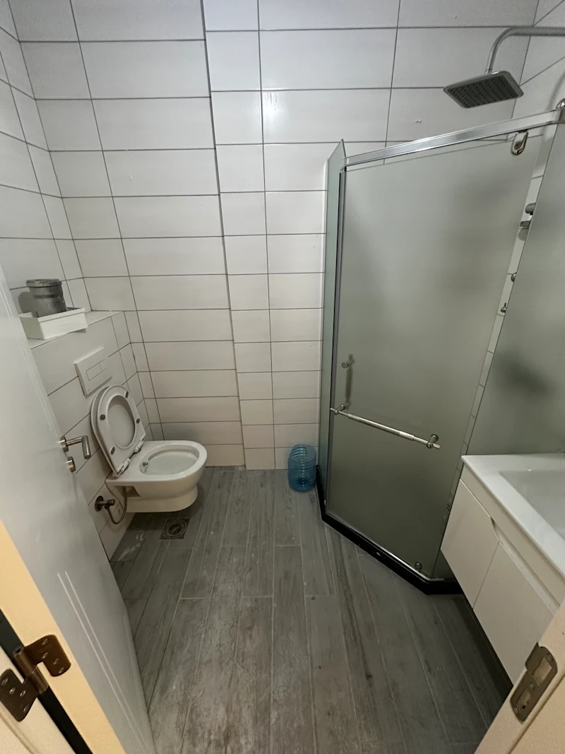 Zyre me QIRA  - 68 m²|  në Rrugën B - Image 3