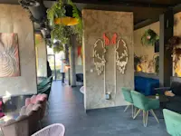 Lokal ne shitje ne lagjen Dardania ne rrugen Xhemajl Mustafa  - Thumbnail 5