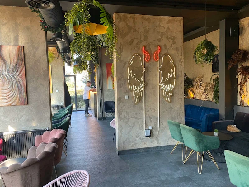 Commercial space for sale in the Dardania neighborhood, on Xhemajl Mustafa Street. - Image 5