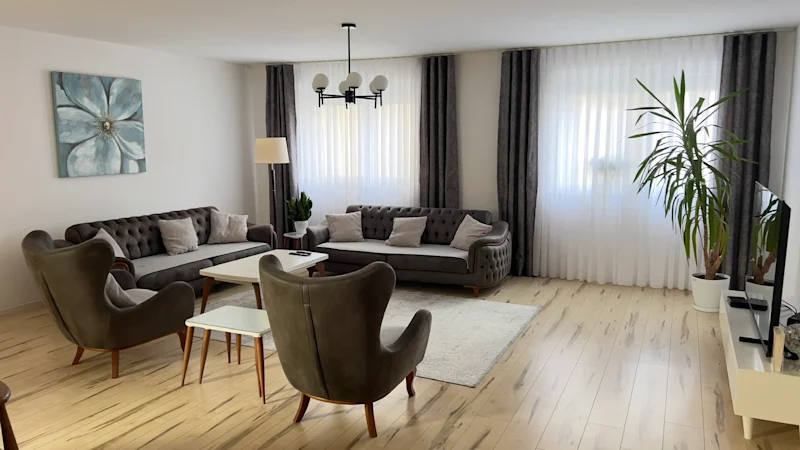 BANESË LUKSOZE NË SHITJE – 160 m² | FUSHË KOSOVË - Image 1